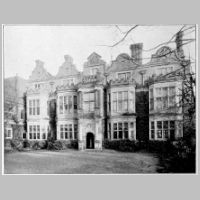 Rawdon House, Hoddesdon, before 1896 restored,  photo on victoranweb.org.jpg